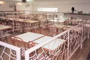 Conjunto de mesas para restaurantes