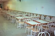 Cadeiras e mesas para restaurantes