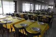 Mesas Bistrô com Banquetas Altas para lanchonete