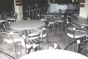 Cadeiras e mesas para restaurantes